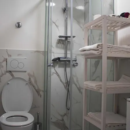 Apartamento La Stanza Del Foscolo 2p No Ascensore No Cucina Pavía